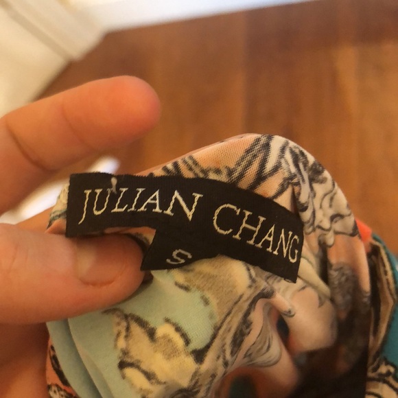 Julian Chang Top - Picture 7 of 7